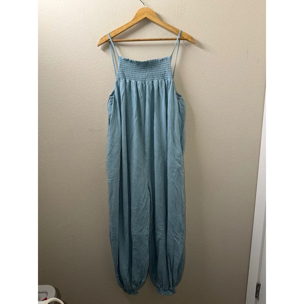 Women's Free People Beach Blue Bubble Romper Size Small - Picture 1 of 6